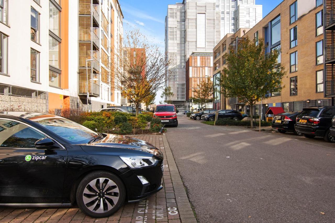 Spacious & Cosy, Netflix, Parking, Colindale Station Hendon Zewnętrze zdjęcie